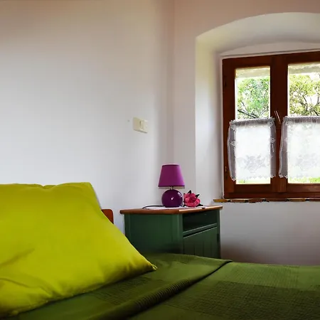 Mit Privatpool Fuer 6 Personen Ca, 165 M Sup2 In Kosinozici, Istrien Und Umgebung * Porec